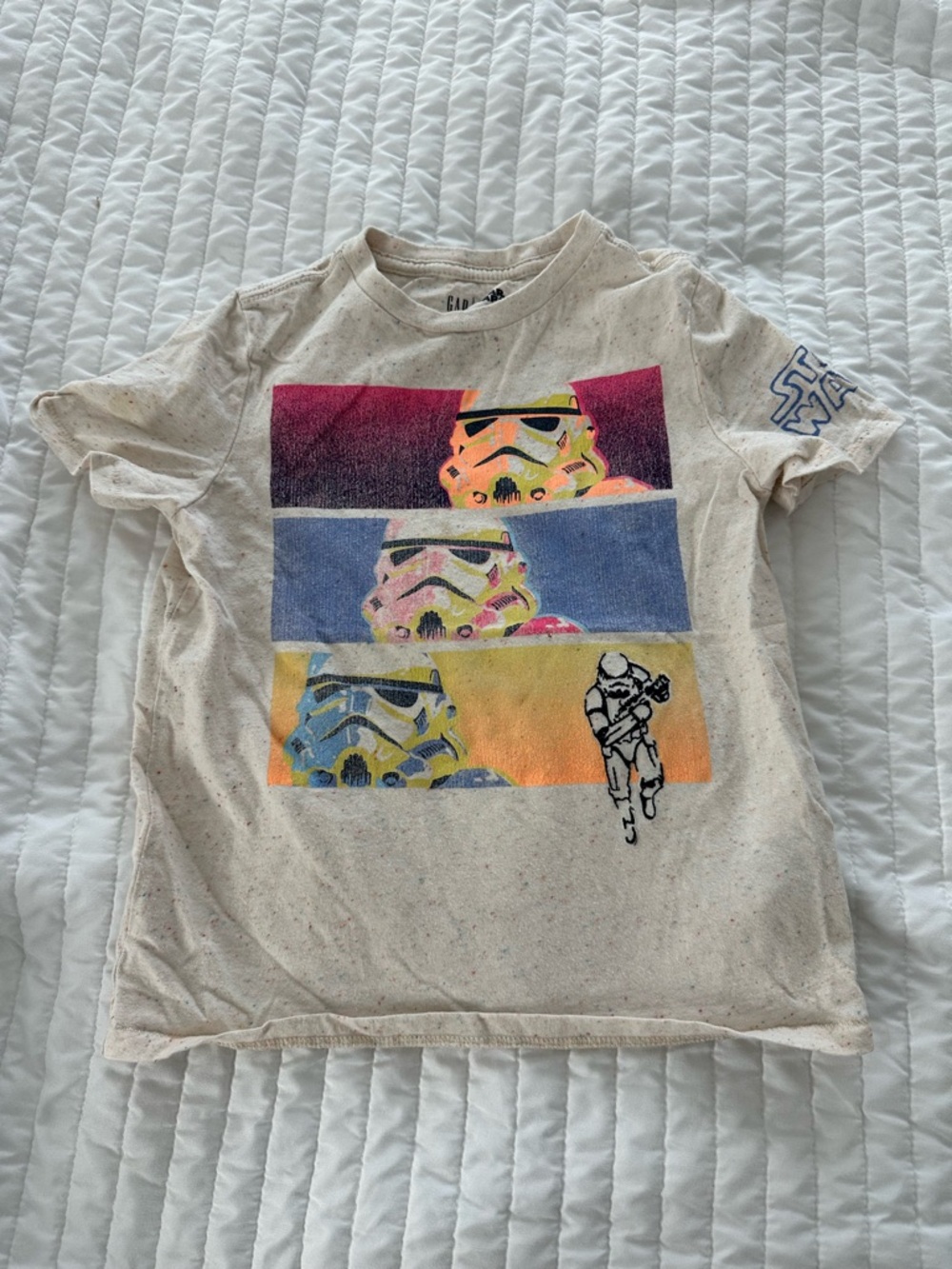 GAP Kids Star Wars Stormtrooper Graphic Tee Shirt small s